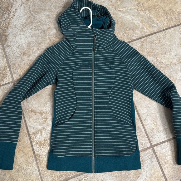 Lululemon scuba - Picture 2 of 4